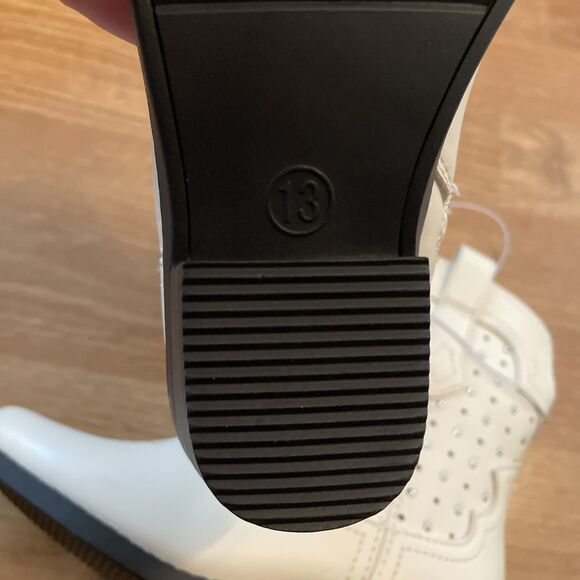 Art Class Girls Jovi Western Cowboy Boots White Studded Size 13 NIB New In Box - Picture 10 of 16